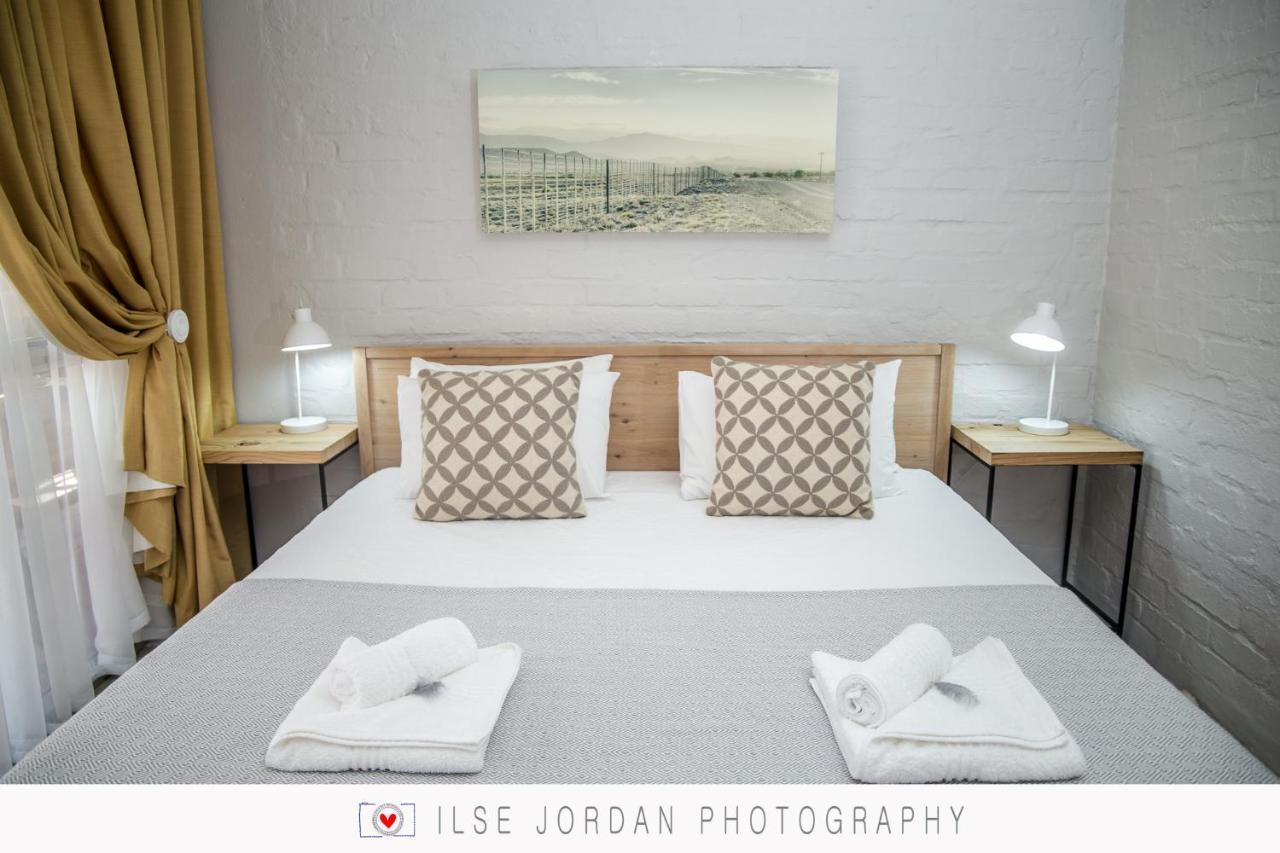 Raw Karoo Guest House Oudtshoorn Dış mekan fotoğraf